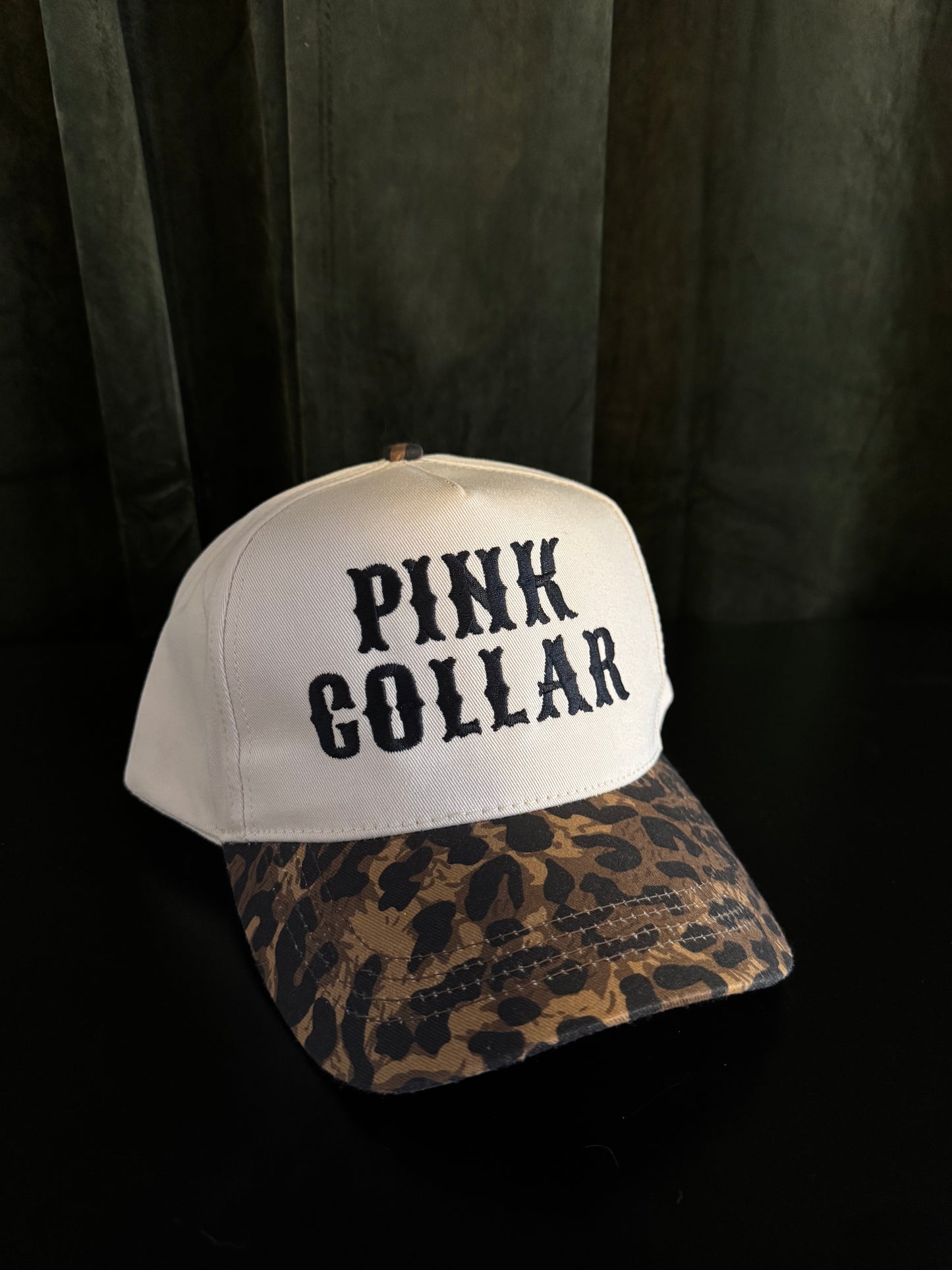PINK COLLAR LEOPARD TRUCKER