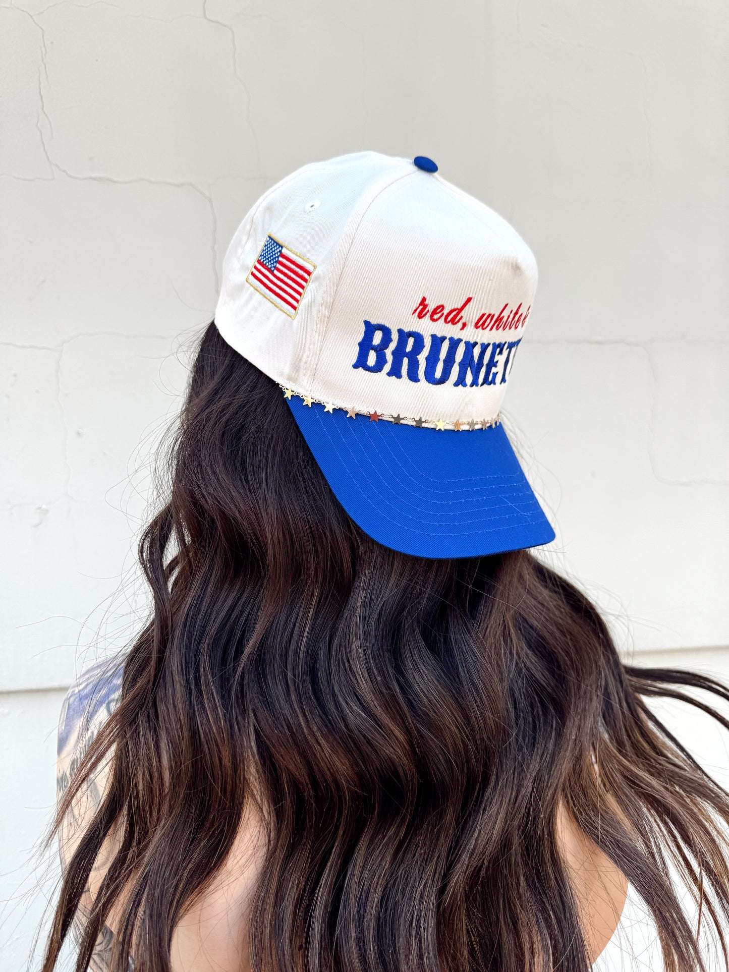 red, white & BRUNETTE