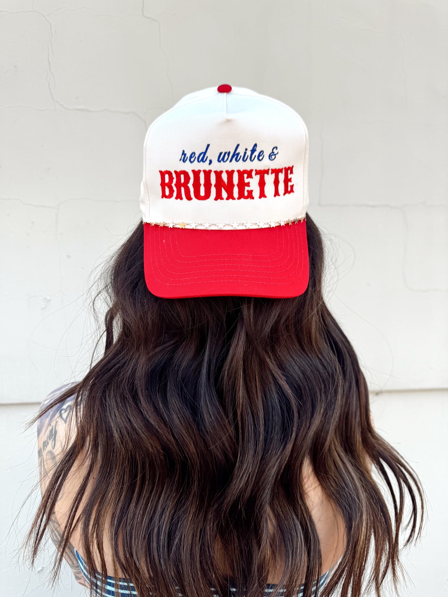 red, white & BRUNETTE