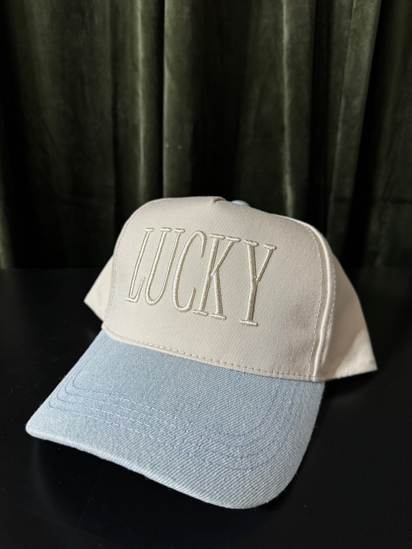 LUCKY TRUCKER HAT