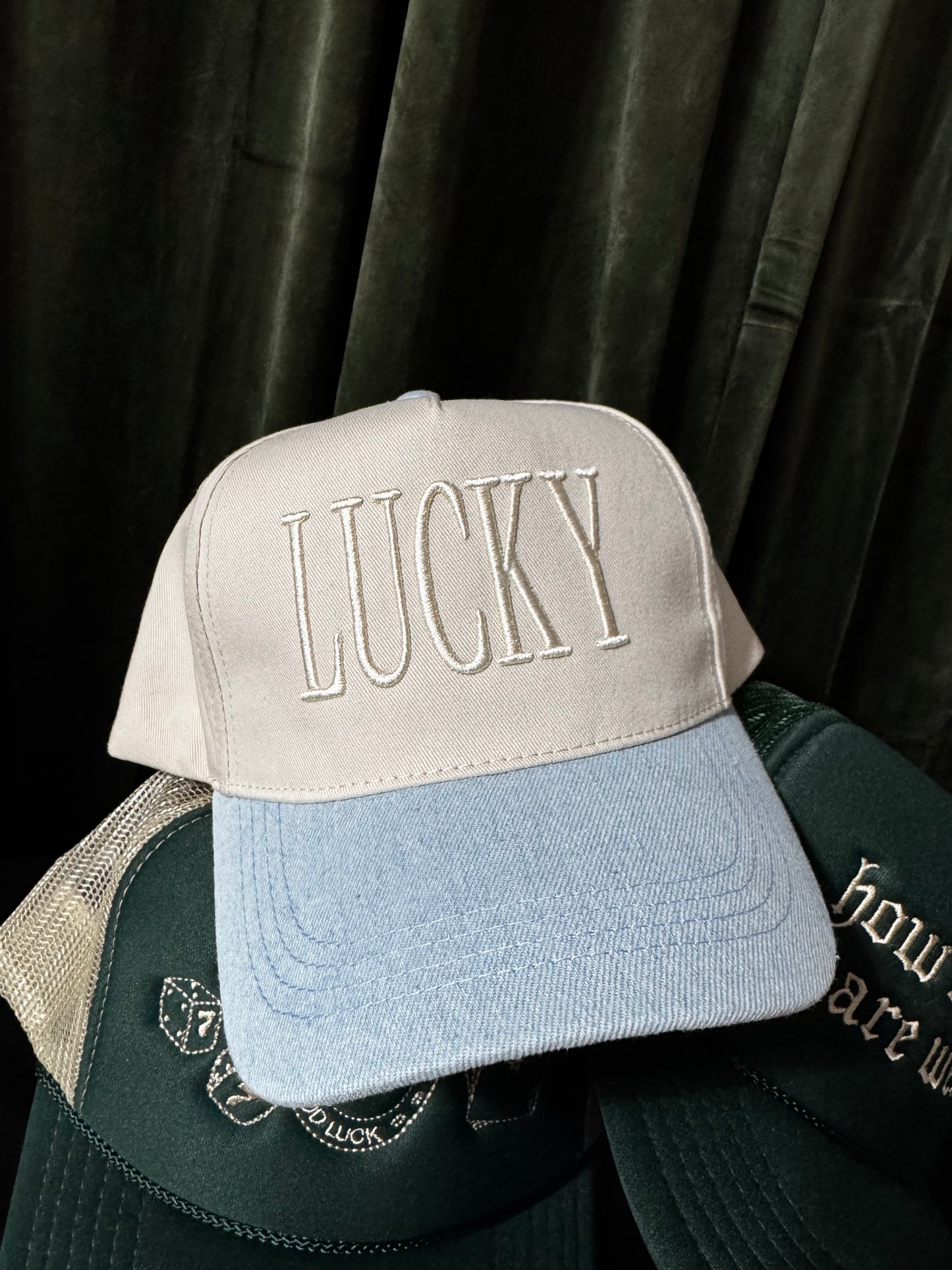 LUCKY TRUCKER HAT